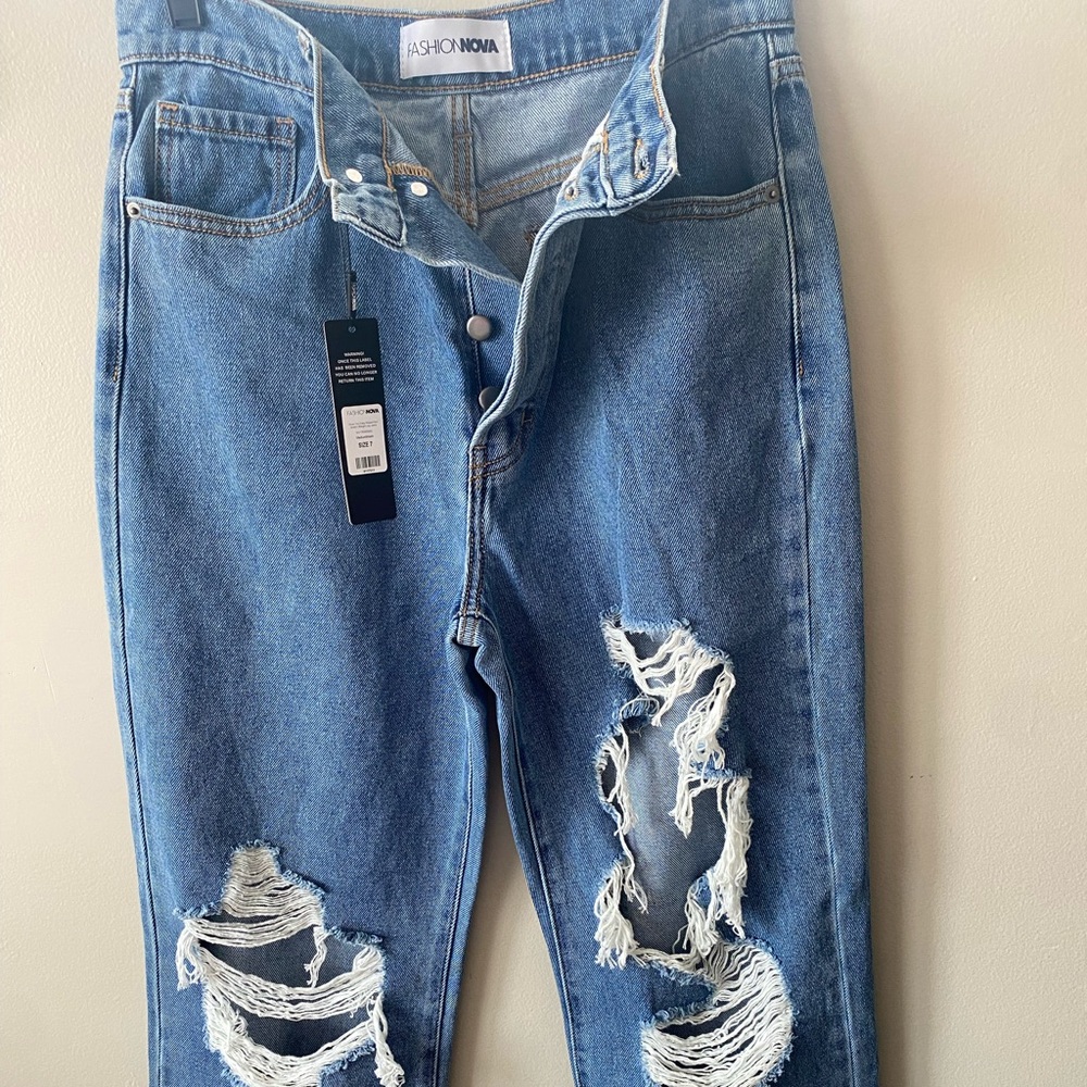 Fashion Nova Distressed jeans
